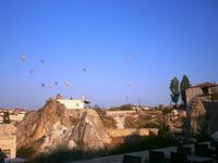 Über den Dächern von Kappadokien