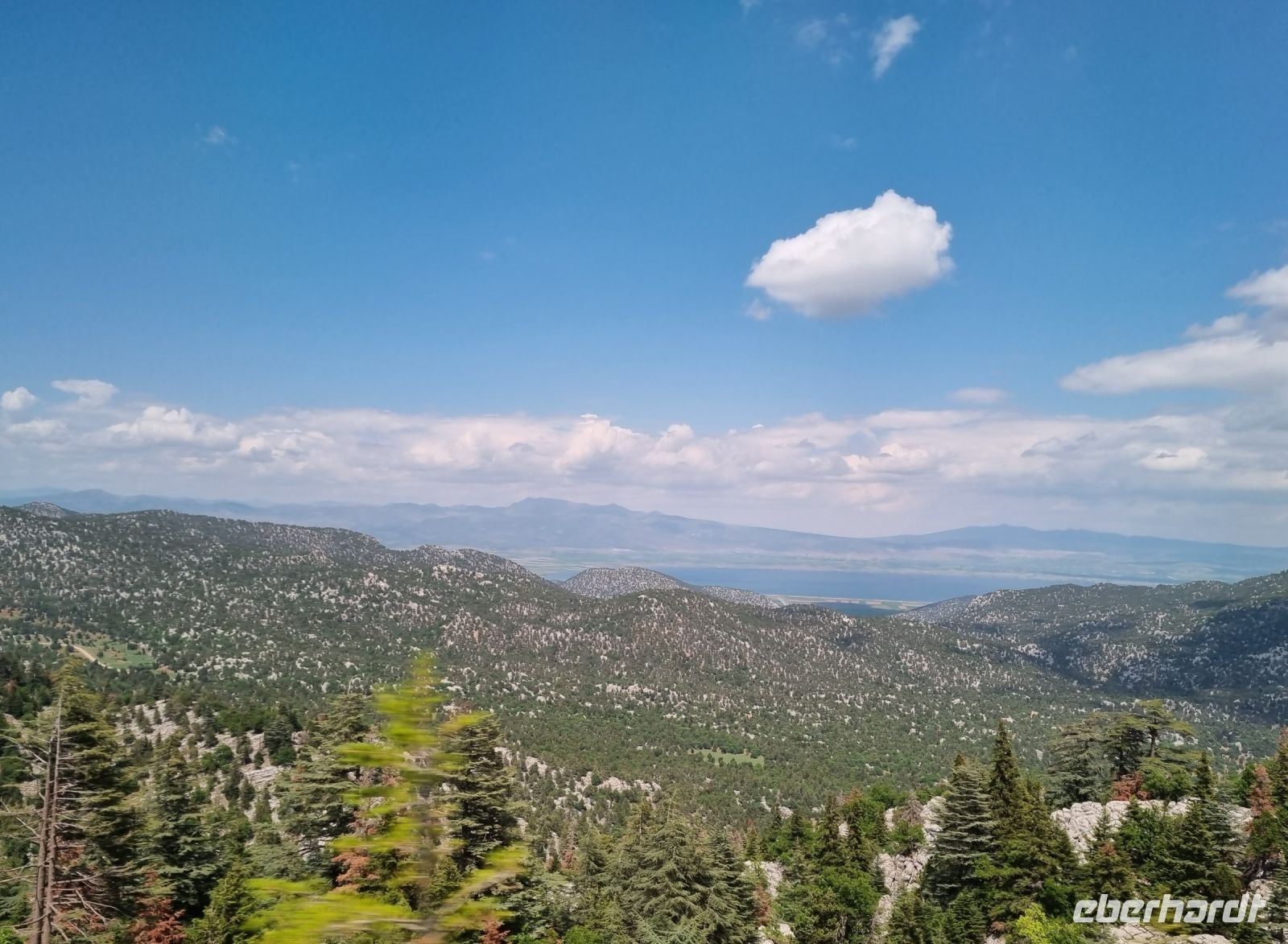 Taurusgebirge mit Blick zum Beysehir Gölü (Beysehir-See) 
