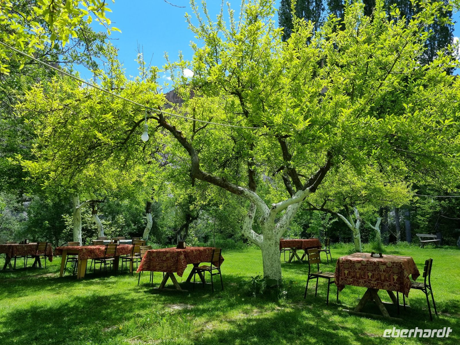 Soganli-Tal (Mittagessen im Gartenrestaurant)