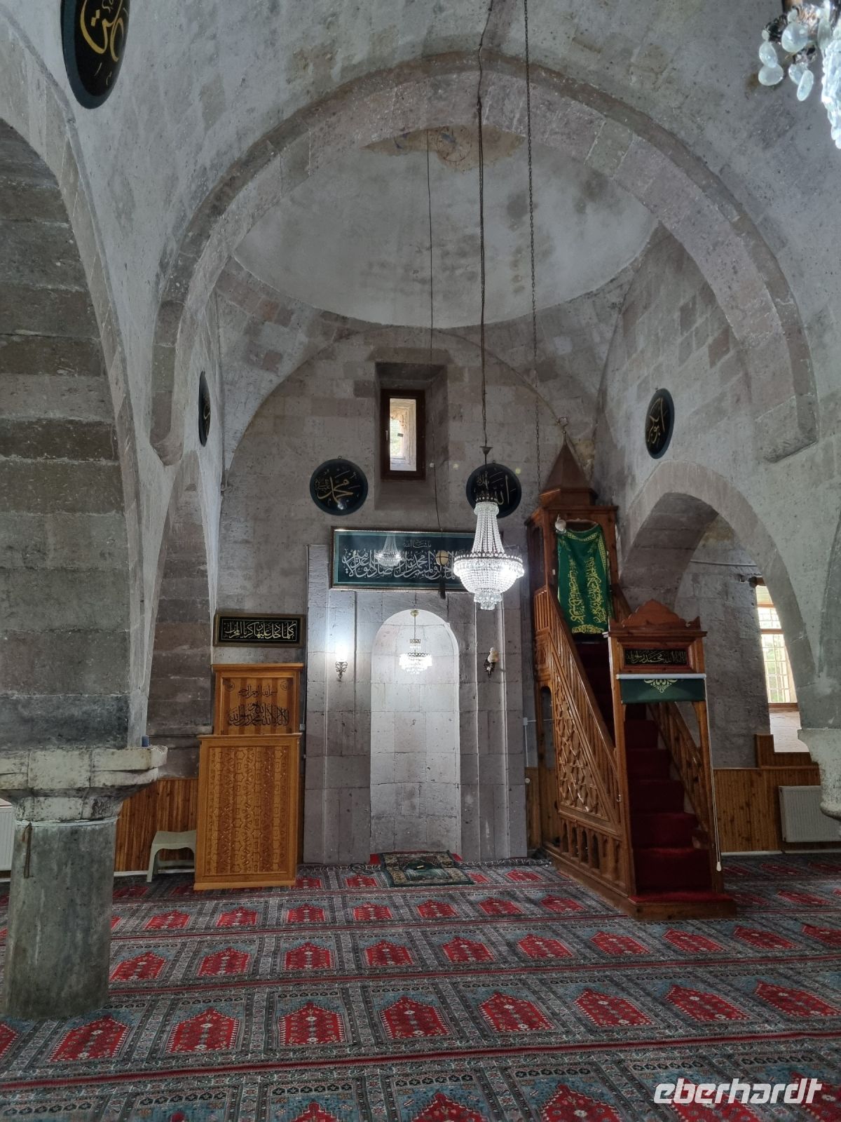 Moschee im Dorf Taskinpasa