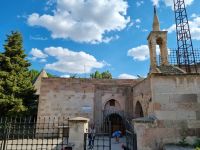Moschee im Dorf Taskinpasa
