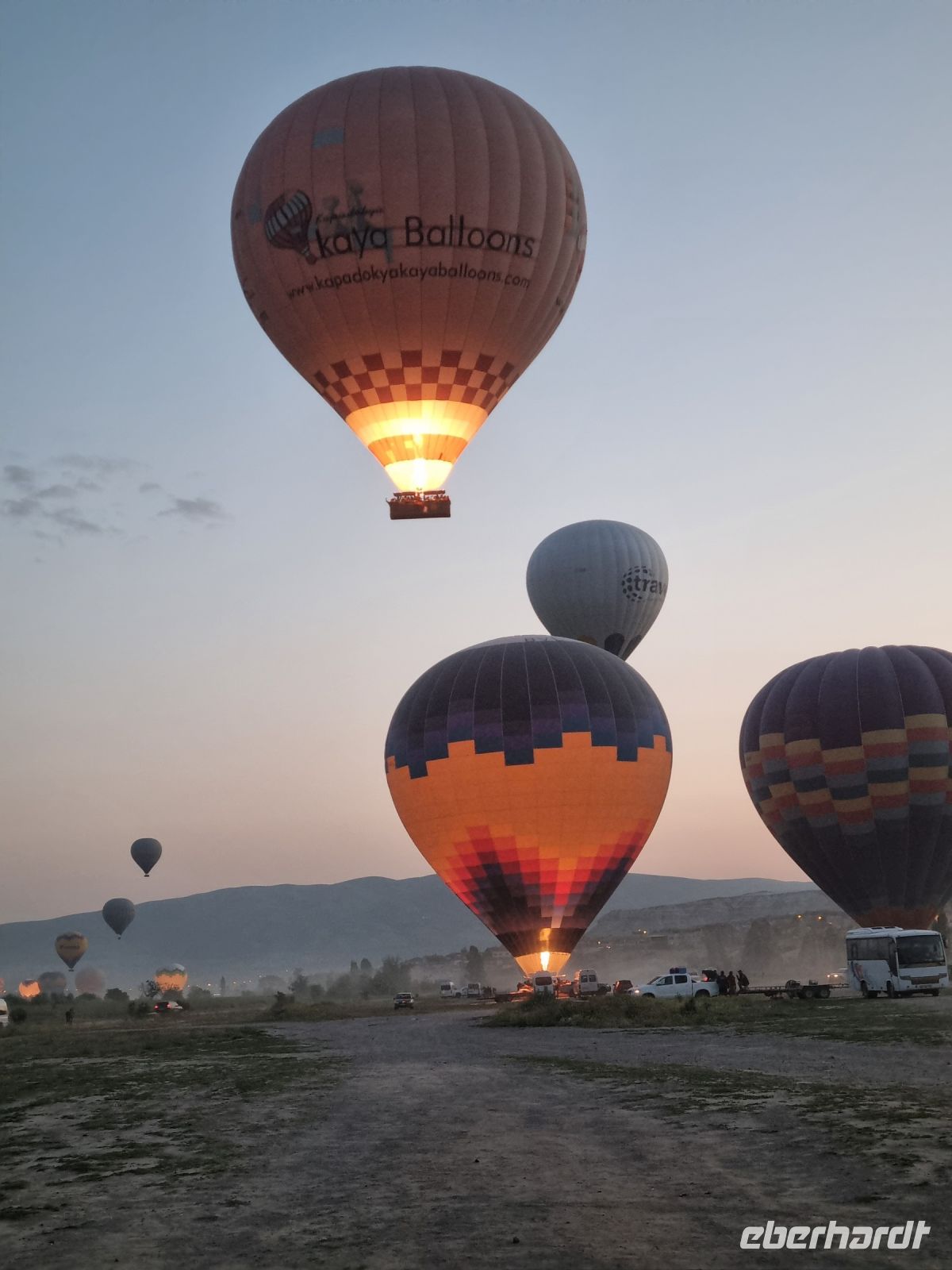 Morgendliche Ballonfahrt über Kappadokien