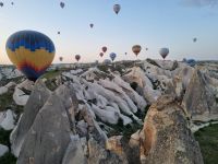 Morgendliche Ballonfahrt über Kappadokien 