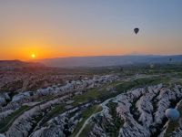 Morgendliche Ballonfahrt über Kappadokien 