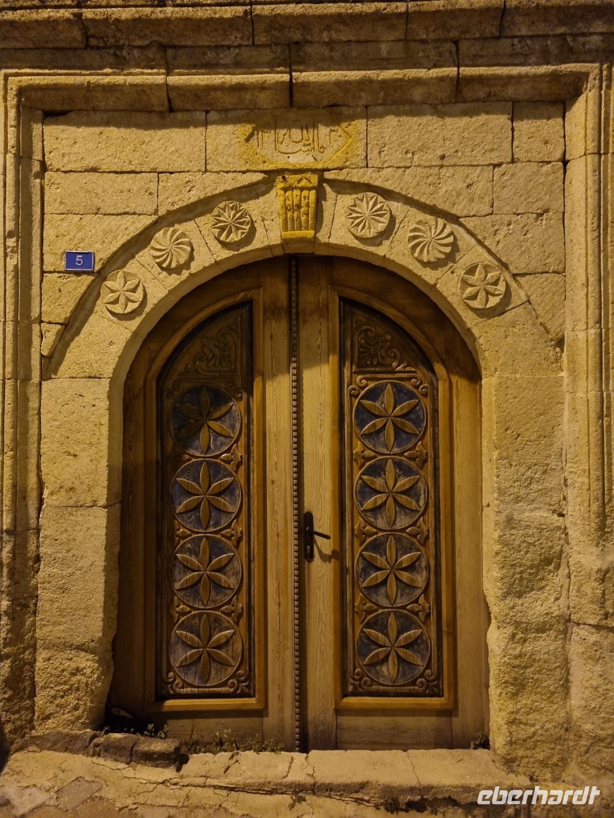 Lichterspaziergang am Abend in Ortahisar