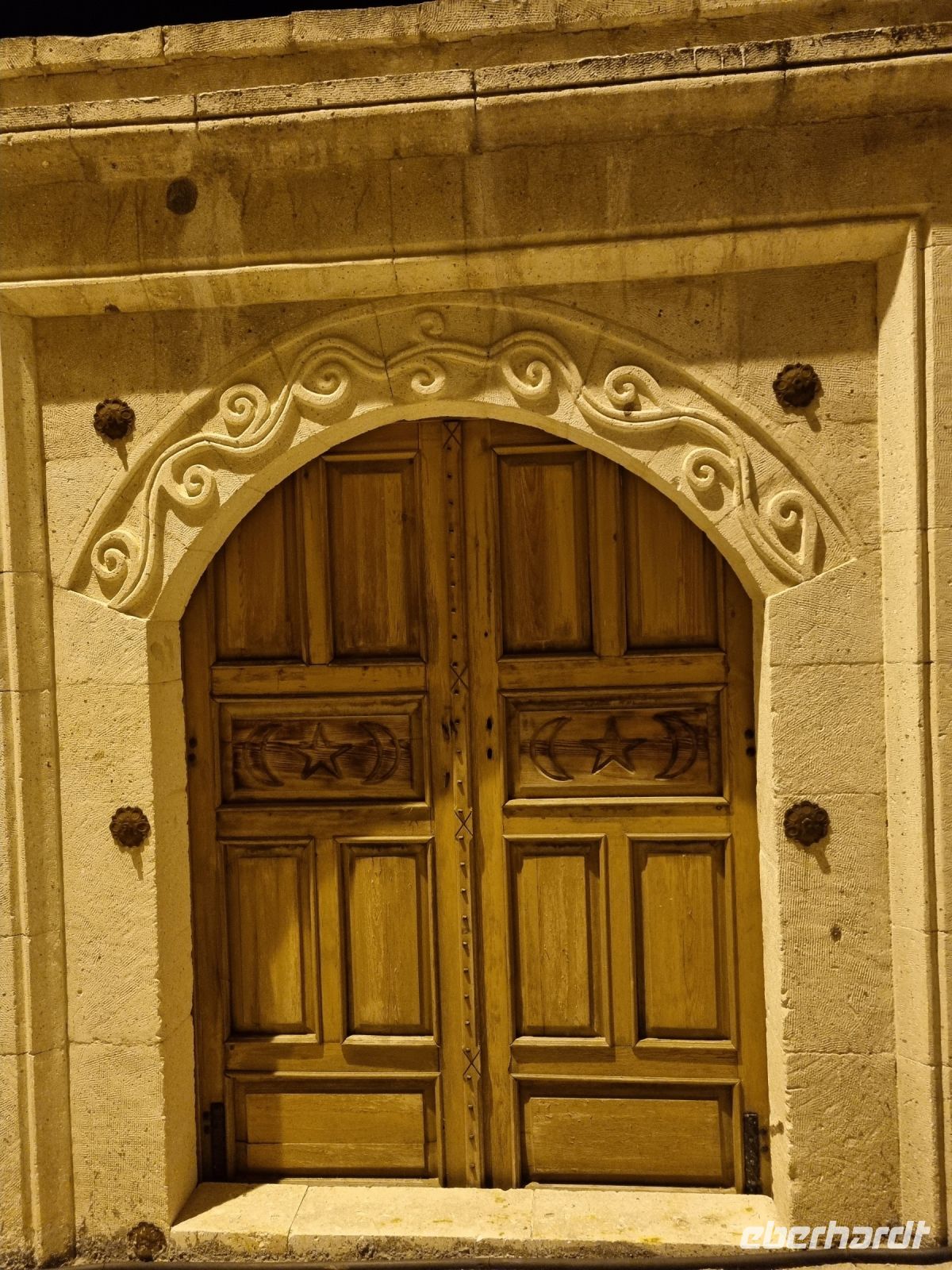 Lichterspaziergang am Abend in Ortahisar