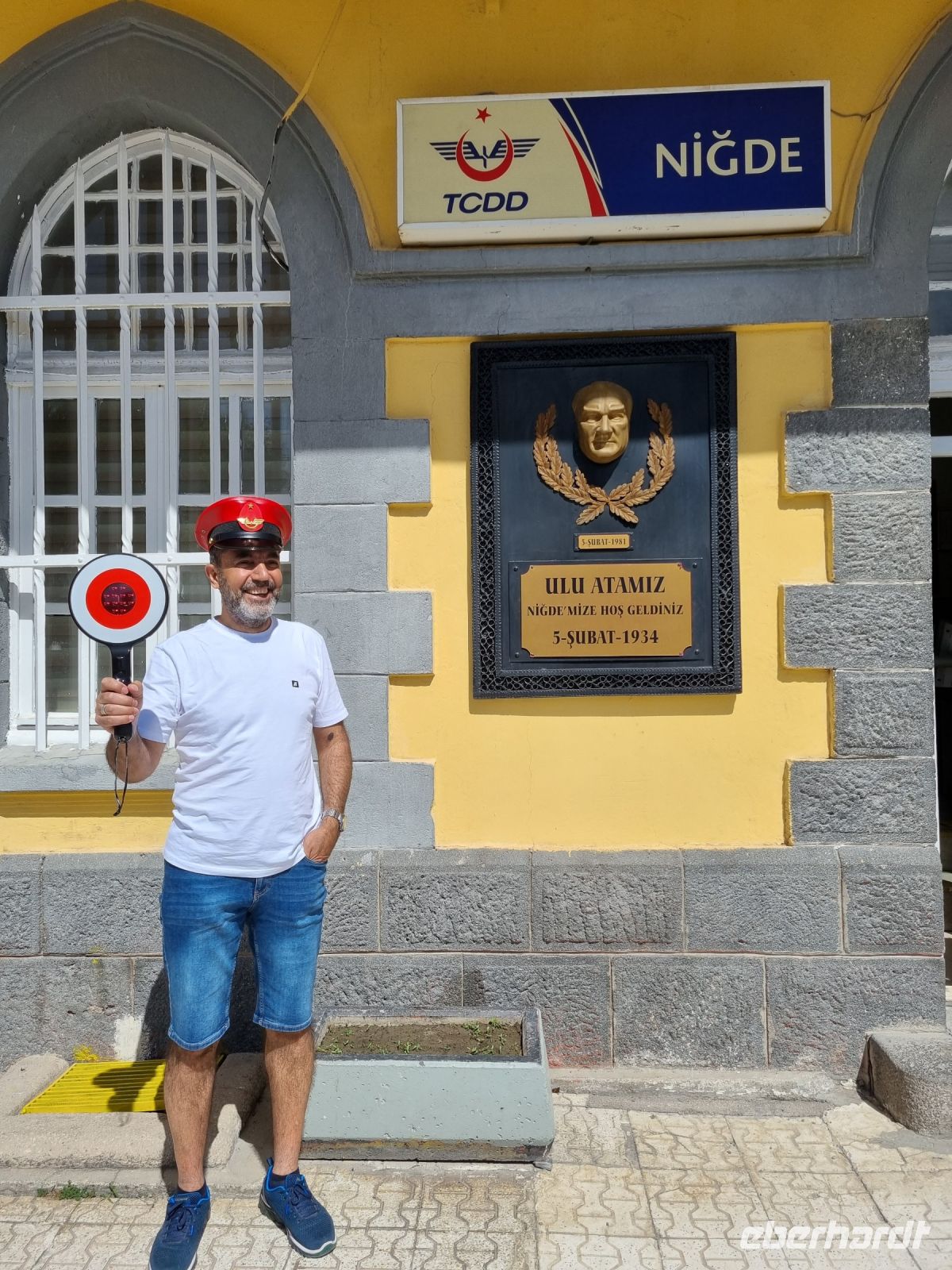 Bahnhof in Nigde (Reiseleiter Murat)