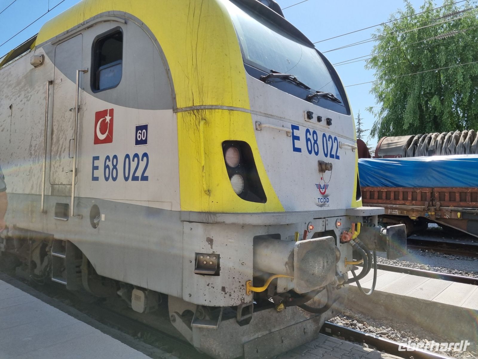 Bahnhof in Nigde - Einfahrt unseres Zuges...