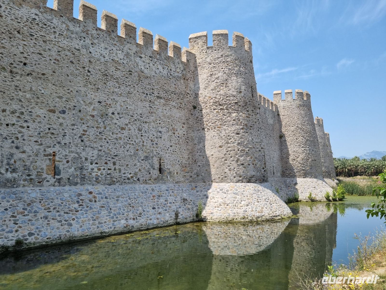 Küstenstraße zwischen Mersin und Antalya... (Mamure-Festung bei Anamur)