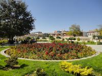 Blumenbeet im Mevlana-Kloster