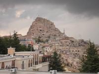 Ortahisar - Blick auf Felsfestung und Stadt vor dem nahenden Regen