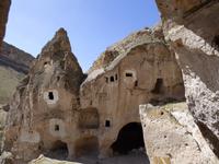 Höhlenbehausung im Soganli-Tal