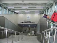 In der Metrostation Üsküdar