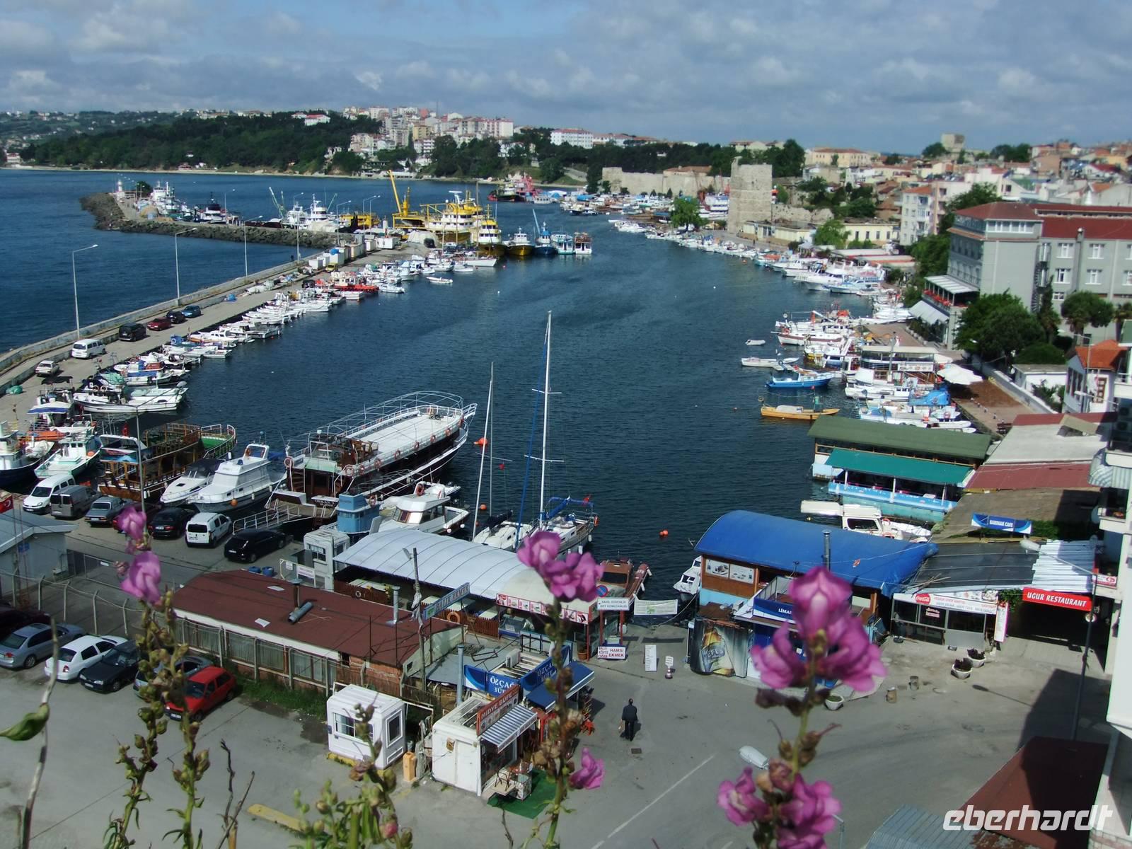 Blick auf den Hafen von Sinop