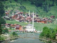 Blick vom Hotelanlage zur Moschee