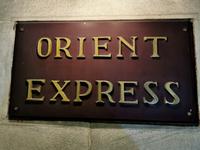 Abendessen im altehrwürdigen Bahnhof des Orientexpress