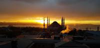 Die Blaue Moschee bei Sonnenaufgang - Blick von der Terrasse unseres Hotels