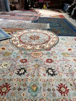 Mustervielfalt in der Knüpferei.jpeg