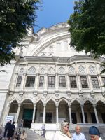 Nuruosmaniye-Moschee vor dem großen Basar - Istanbul, Türkei