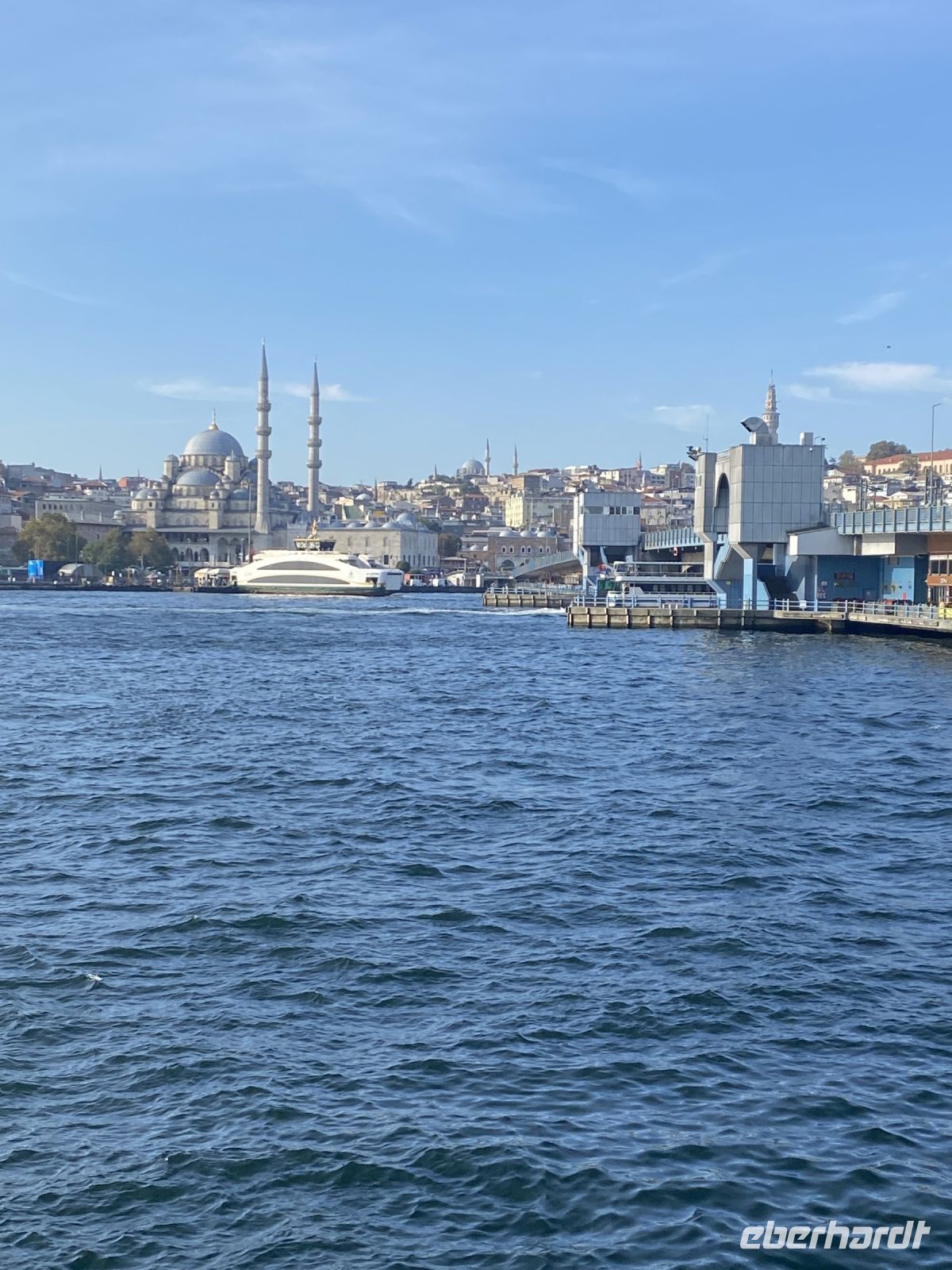 Fahrt zum Leanderturm