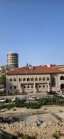 Nevsehir, Rathaus und dahinter Hotel Crowne Plaza