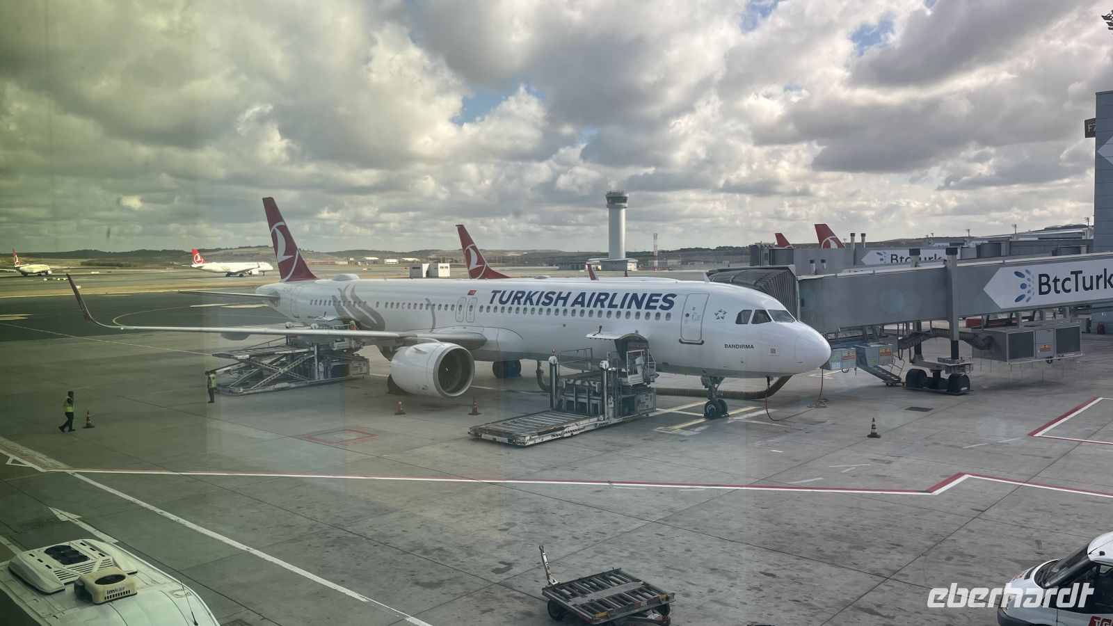 Flugzeug am Flughafen Istanbul