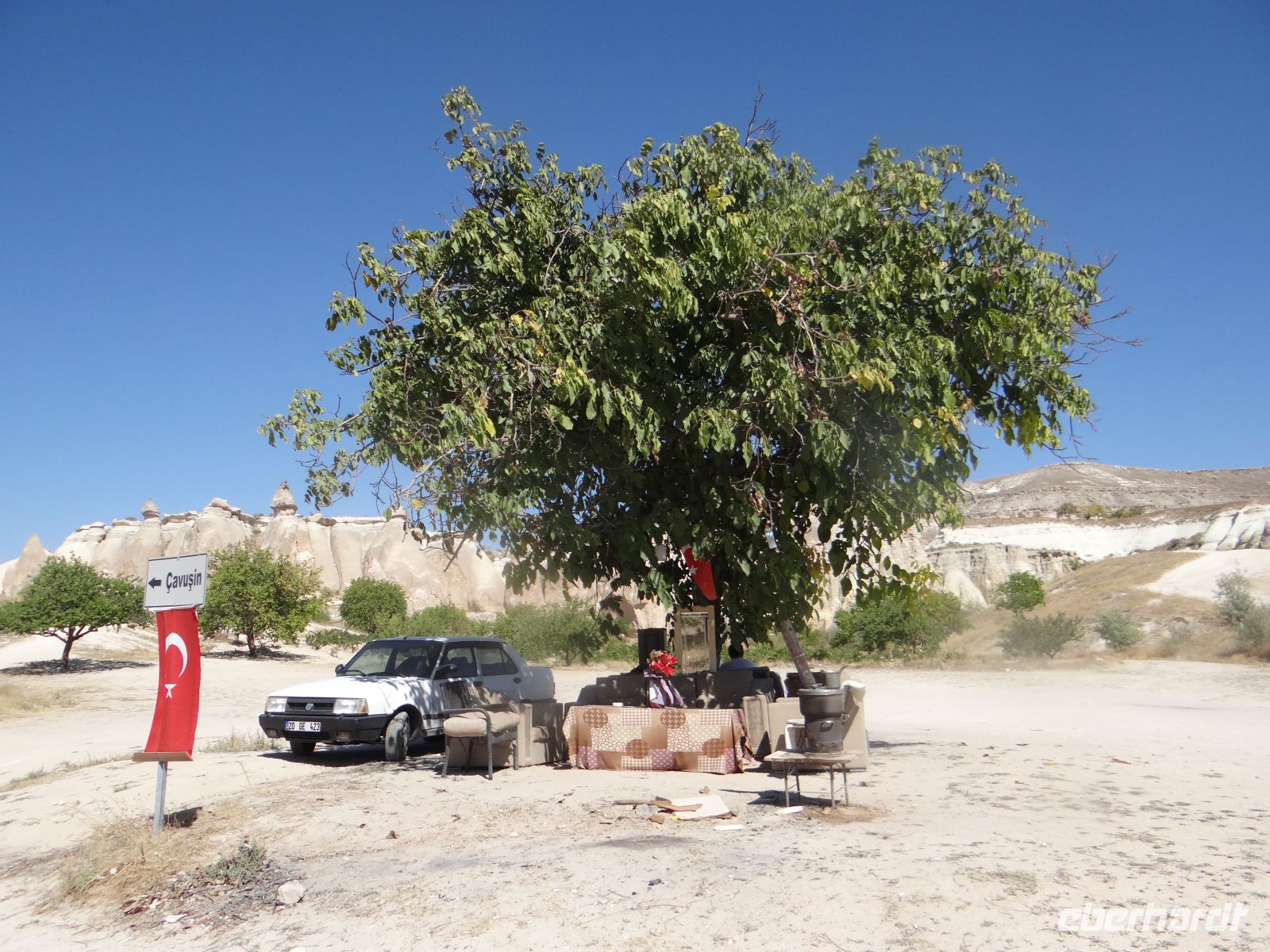 Kappadokien, wo der Tee kocht, dort ist auch ein – improvisierter – Rastplatz.