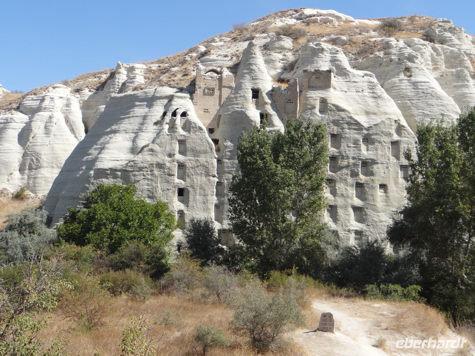 Kappadokien, Gomeda-Tal, Mehrfamilienhäuser für die Tauben.