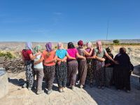 Kappadokien, von der Wandergruppe zur „Bauchtanztruppe“