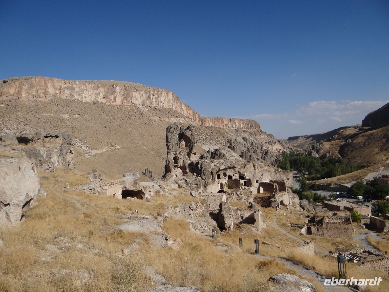 Kappadokien, im Soğanli-Tal steht ein Kirchenraum neben dem anderen.