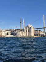 Bootsfahrt auf dem Bosporus zwischen Europa und Asien - Istanbul Türkei
