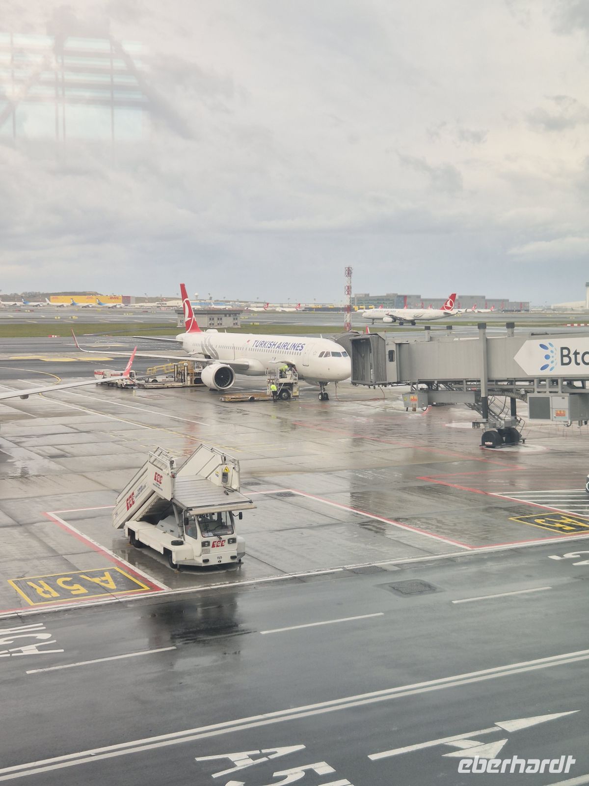 Am Flughafen Istanbul - Türkei
