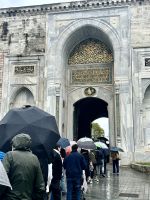 Eingang zum Topkapi &ndash; &copy; Birgit Kirchner (Eberhardt TRAVEL)