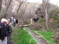 Bachüberquerung im Gomeda-Tal