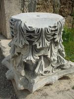 Handverzierter Stein in Perge