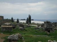 Sicht von Hierapolis auf die kalksteinterrassen
