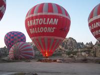 Auf zur Ballonfahrt über Kappadokien
