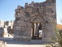 Seiteneingang zur Kirche