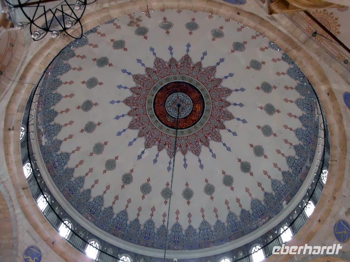 Die Kuppel der Eyüp Moschee