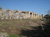 Perge, Stadion Außenseite