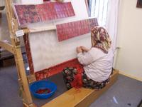 Zu Gast in einer staatlichen Teppichknüpferei