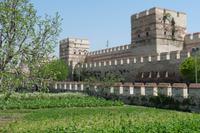 Gärten an der historischen Stadtmauer