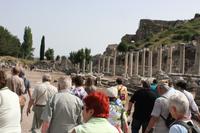 Reisegäste in Ephesus
