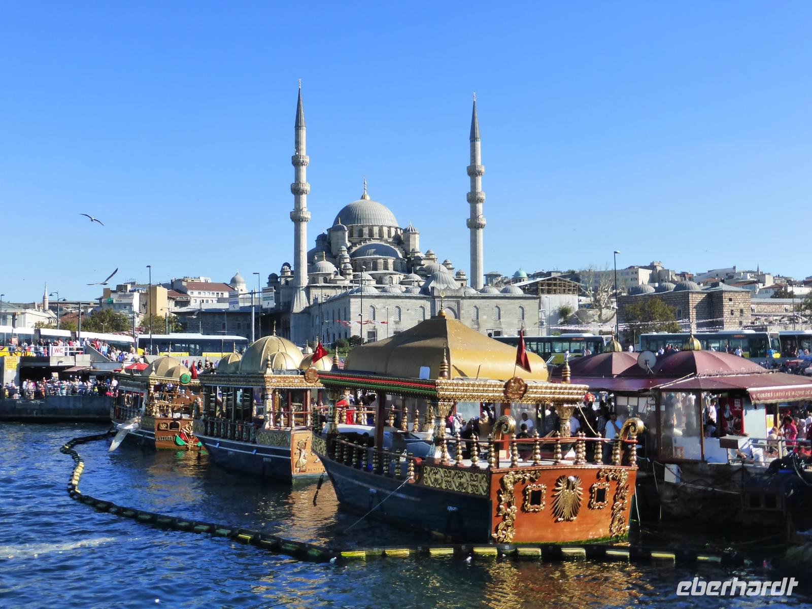 Blick Richtung Yeni-Moschee