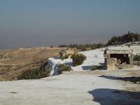 Kalkablagerungen und Gräber in Hierapolis
