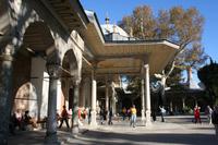 Friedenstor im Topkapi-Palast in Istanbul