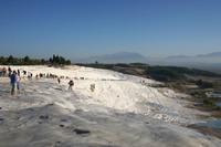 auf den Kalksinterterrassen in Pamukkale