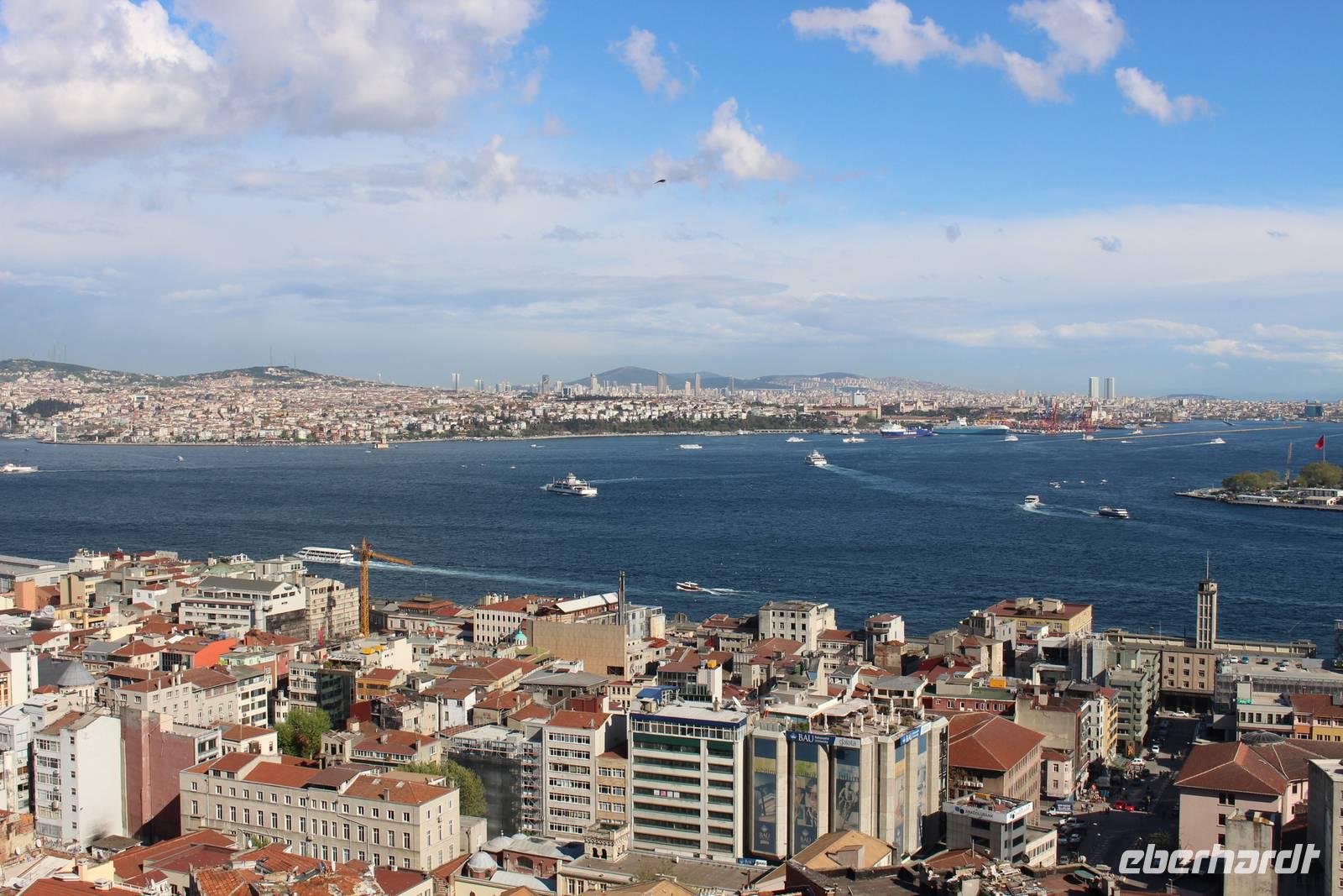 Blick vom Galata-Turm auf Istanbul