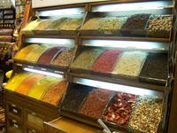 Auf dem Gewürzbasar in Istanbul