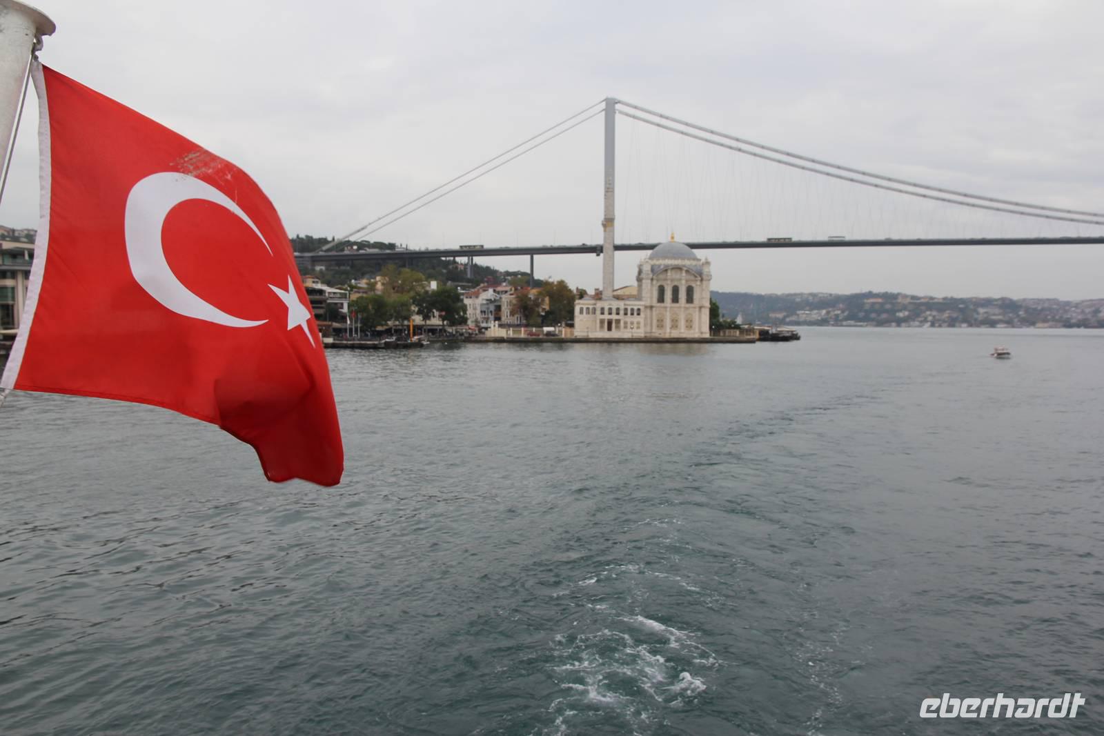 Bootsfahrt auf dem Bosporus Istanbul